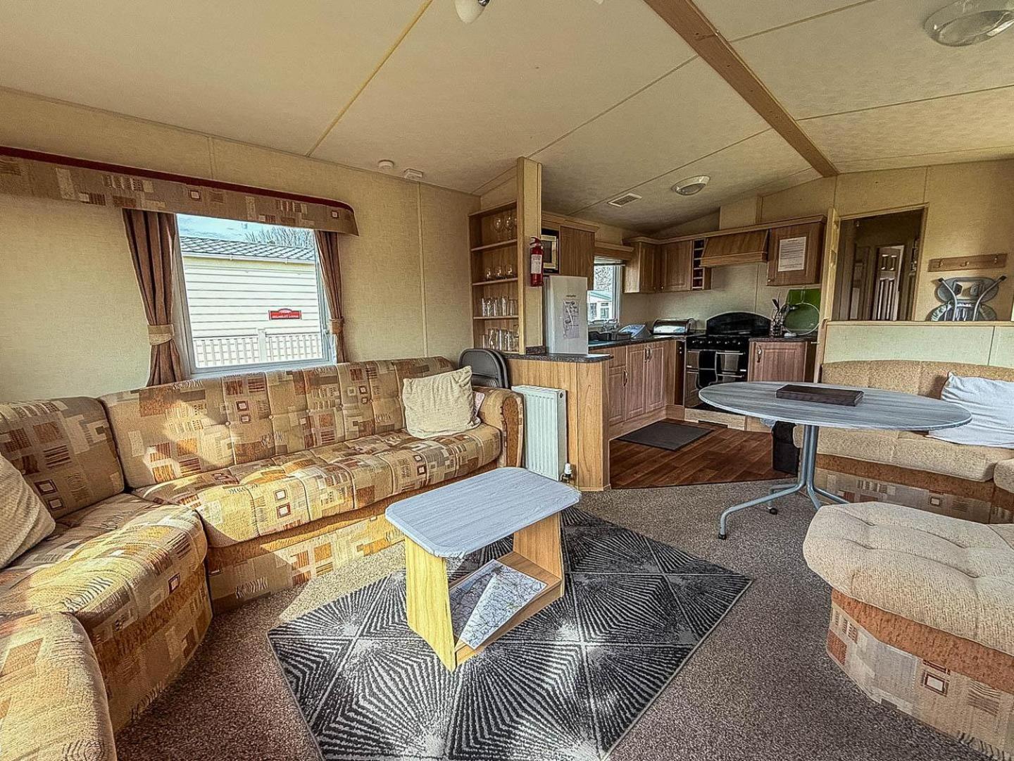 Spacious 8 Berth Caravan At Southview Holiday Park Near Skegness Ref 33018Ml Exteriér fotografie