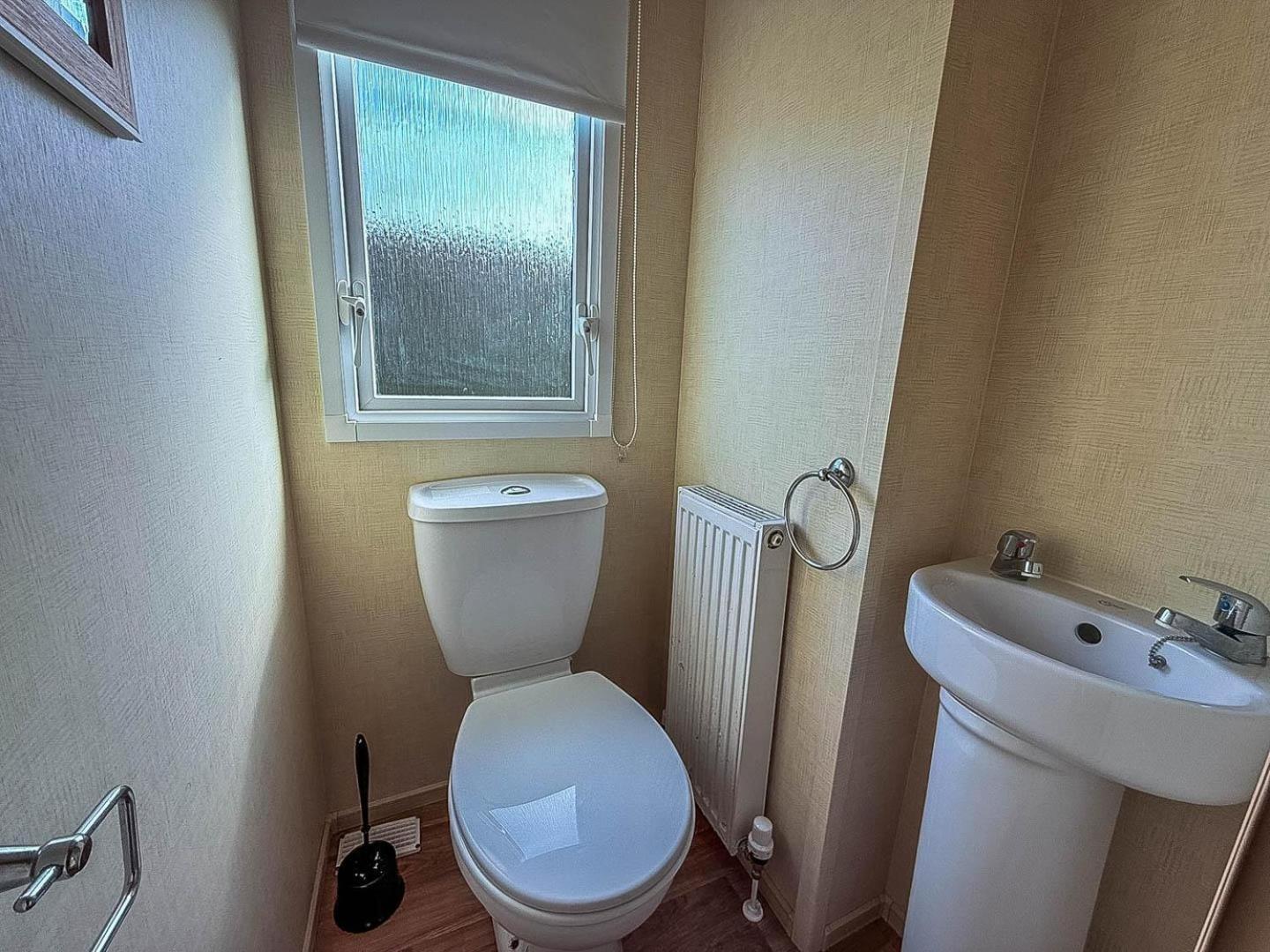 Spacious 8 Berth Caravan At Southview Holiday Park Near Skegness Ref 33018Ml Exteriér fotografie