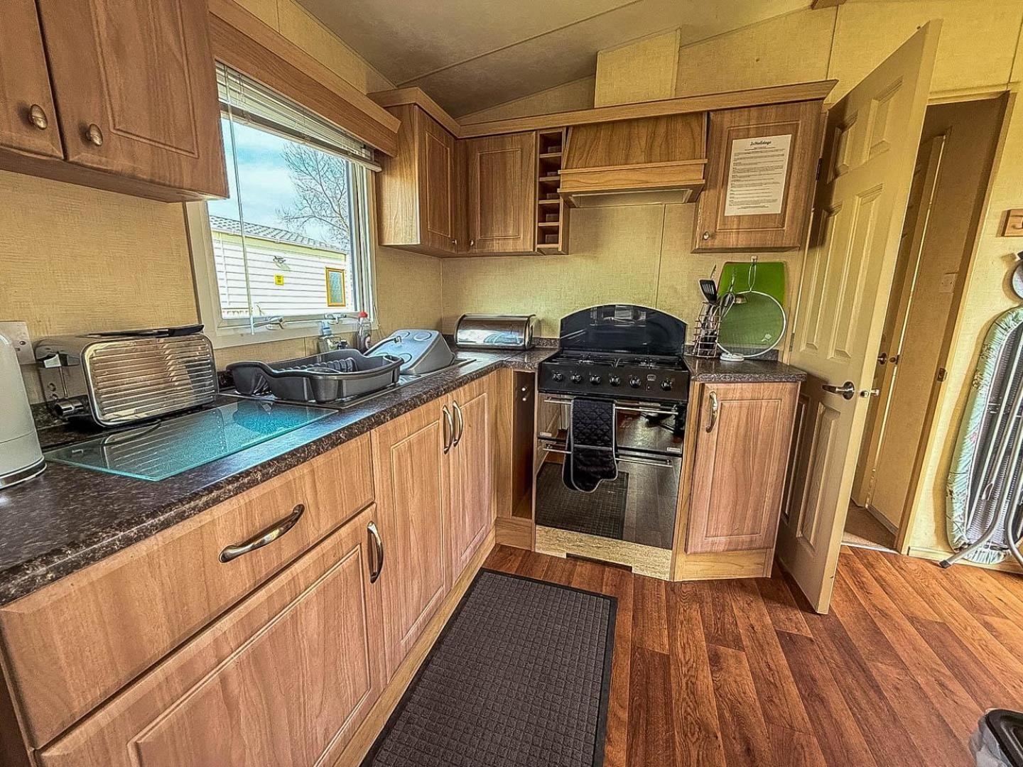 Spacious 8 Berth Caravan At Southview Holiday Park Near Skegness Ref 33018Ml Exteriér fotografie